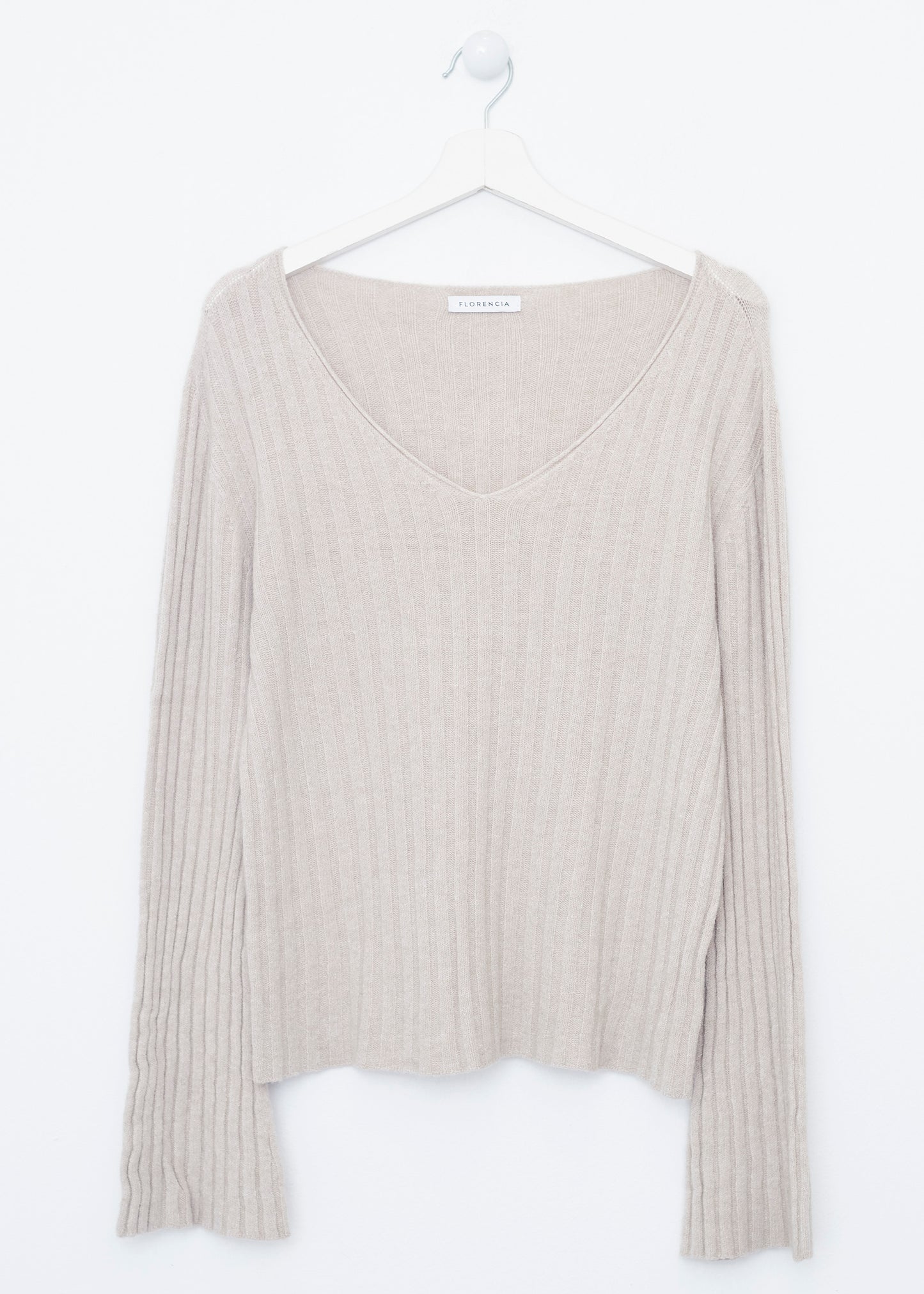 Seamless flared sleeve jersey