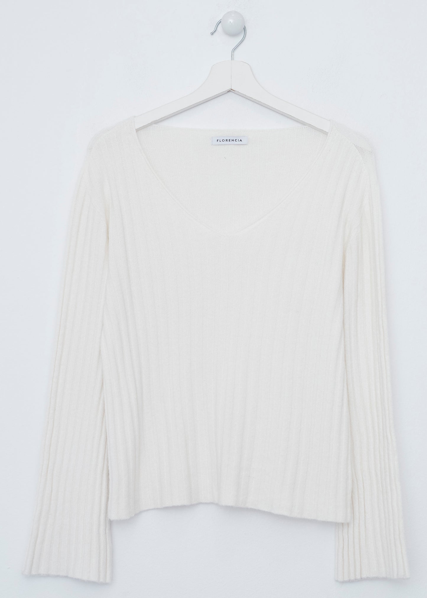 Seamless flared sleeve jersey