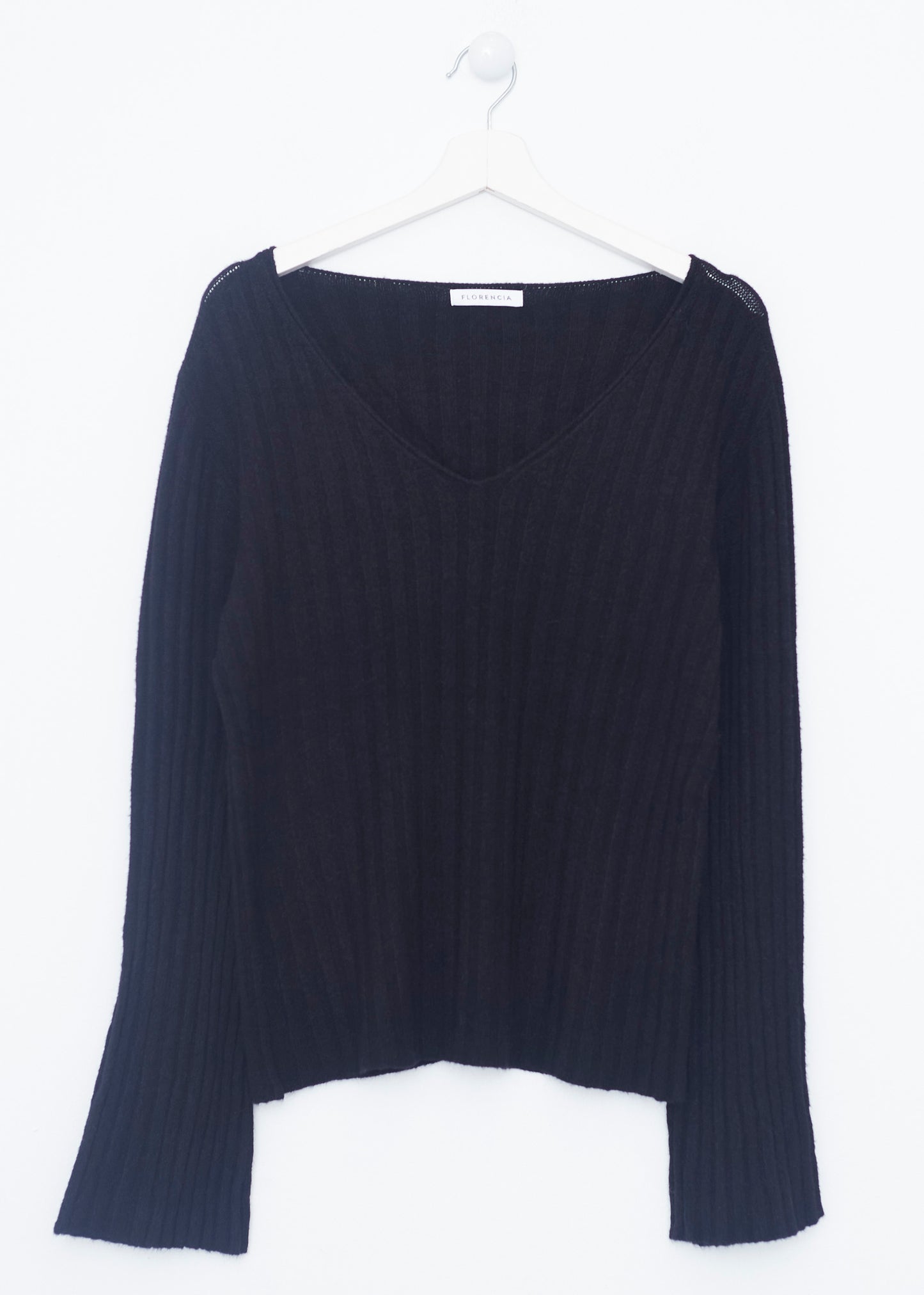 Seamless flared sleeve jersey