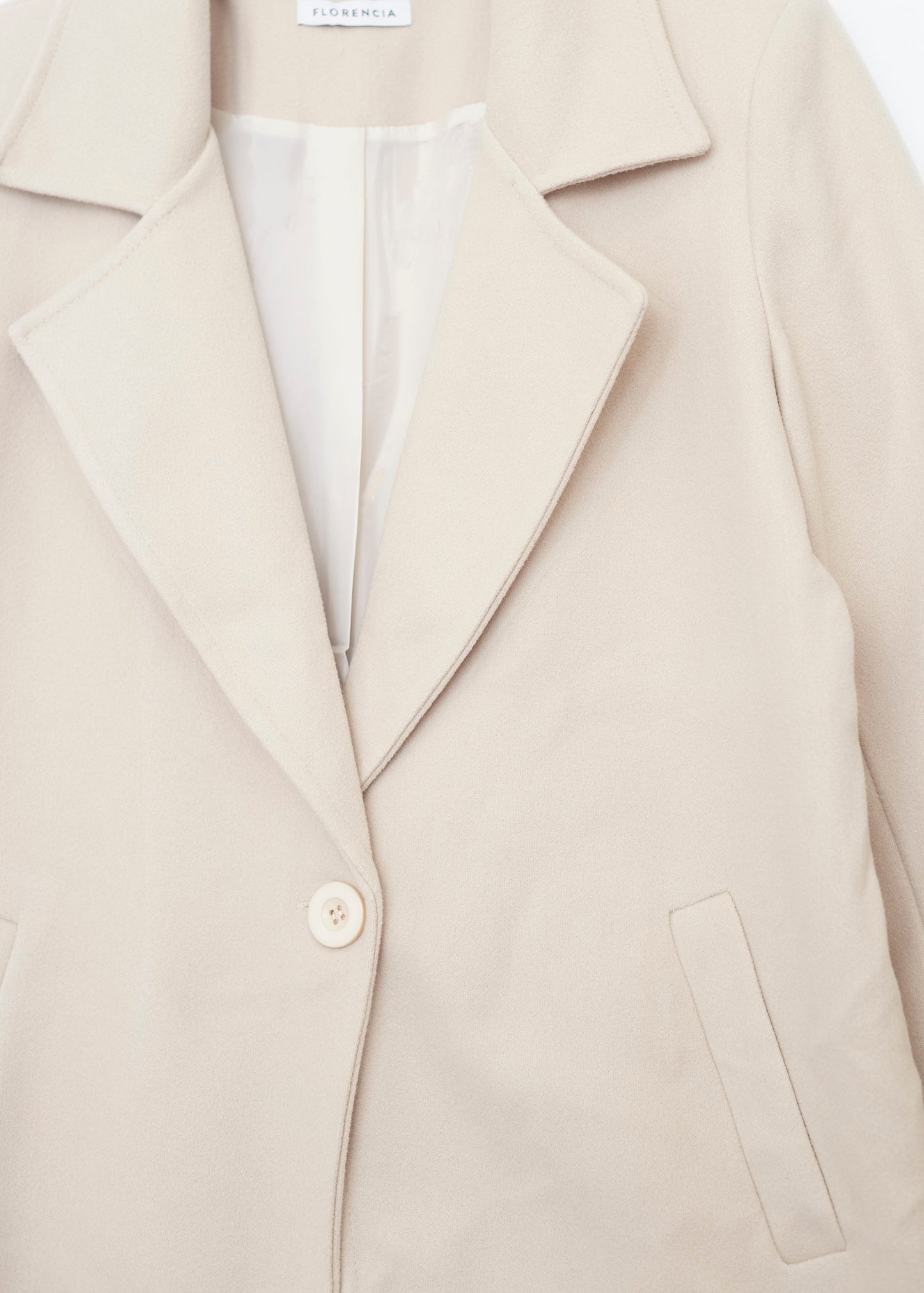 Straight lapel coat
