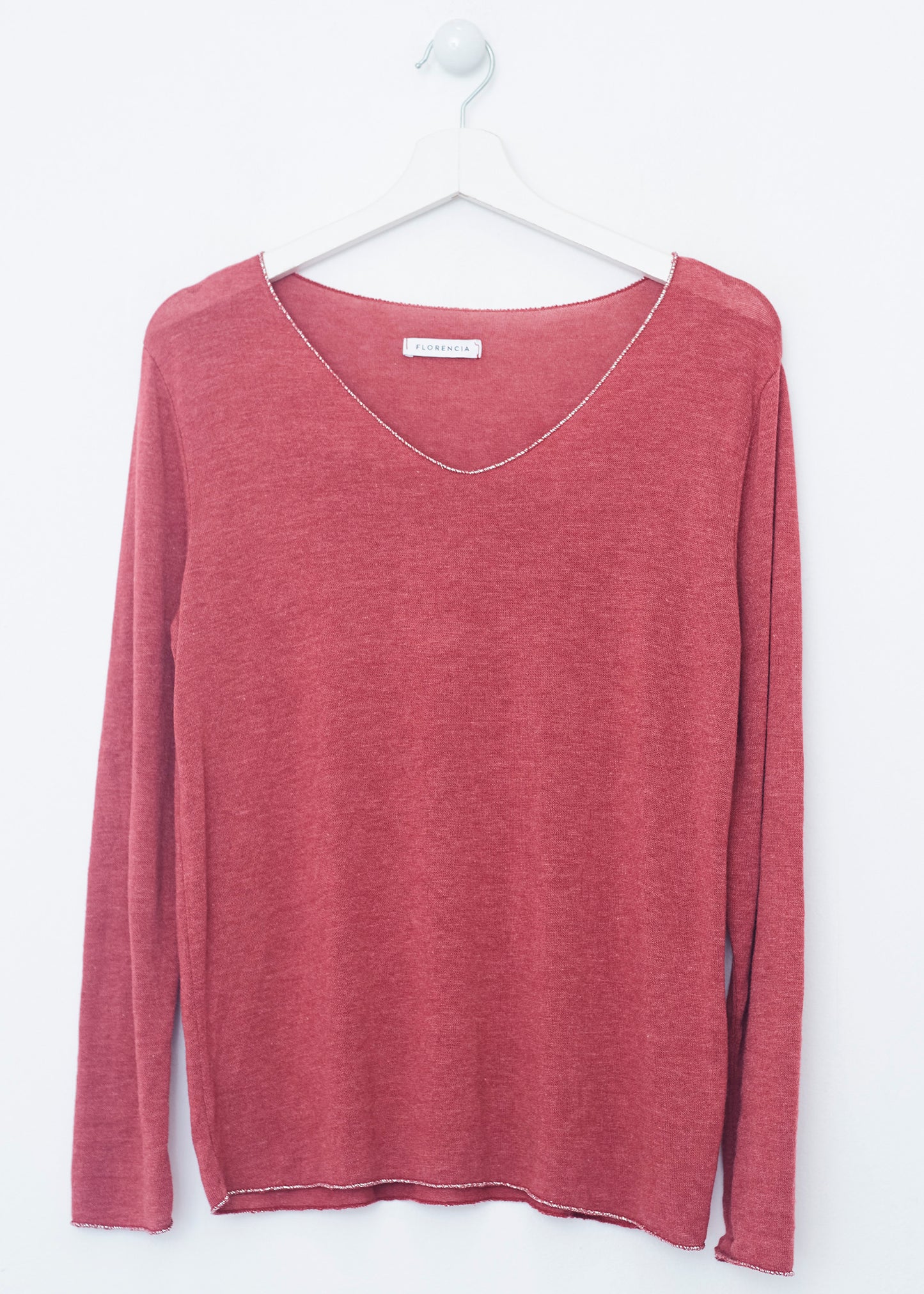 Silver pointed collar t-shirt