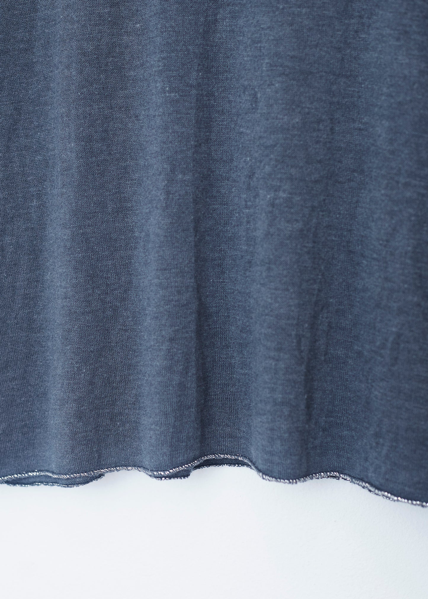 Silver pointed collar t-shirt