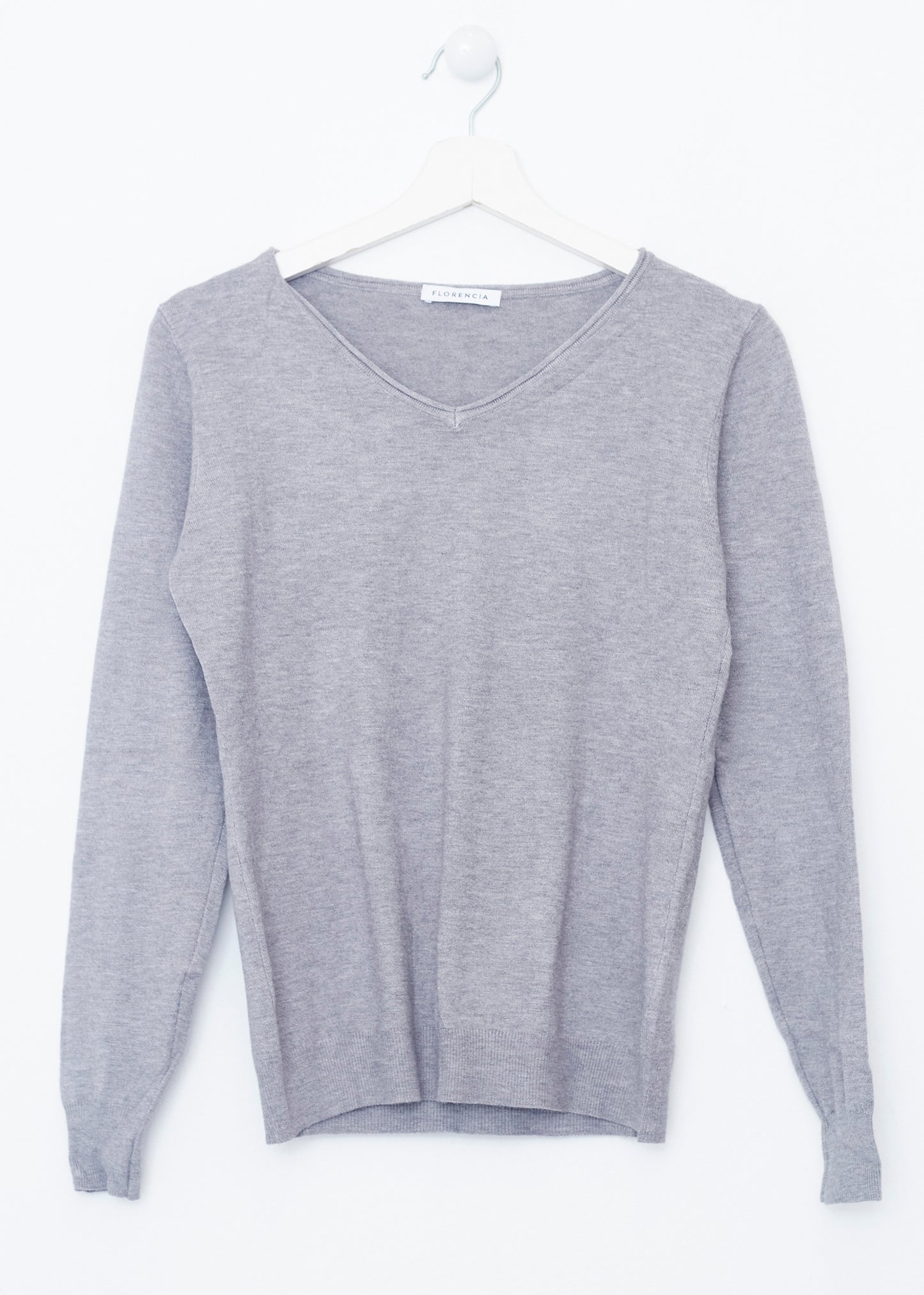 Jersey básico cuello punta