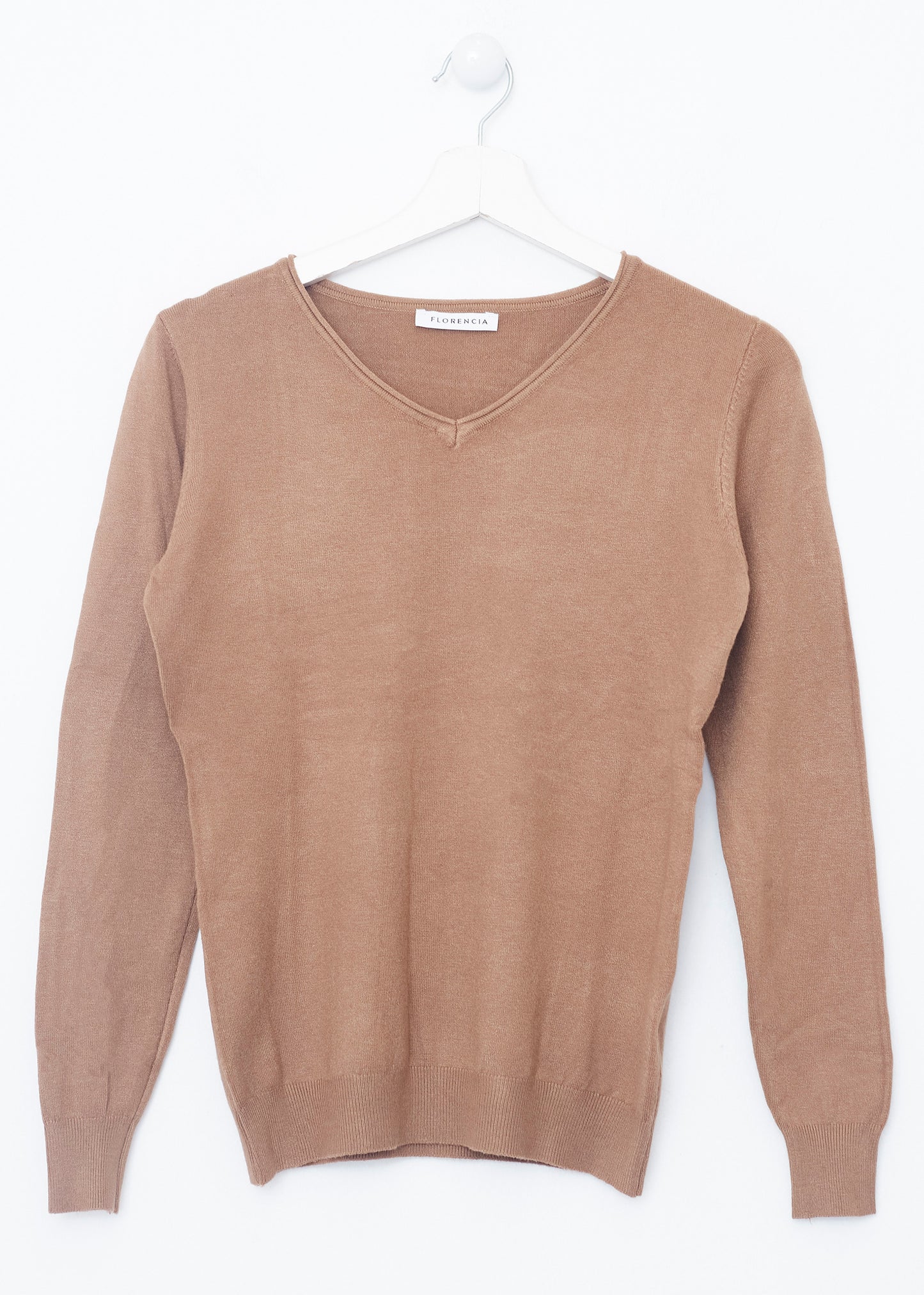 Jersey básico cuello punta