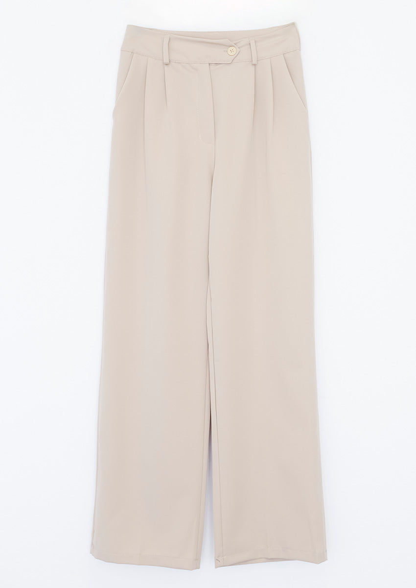 Wide pleated trousers