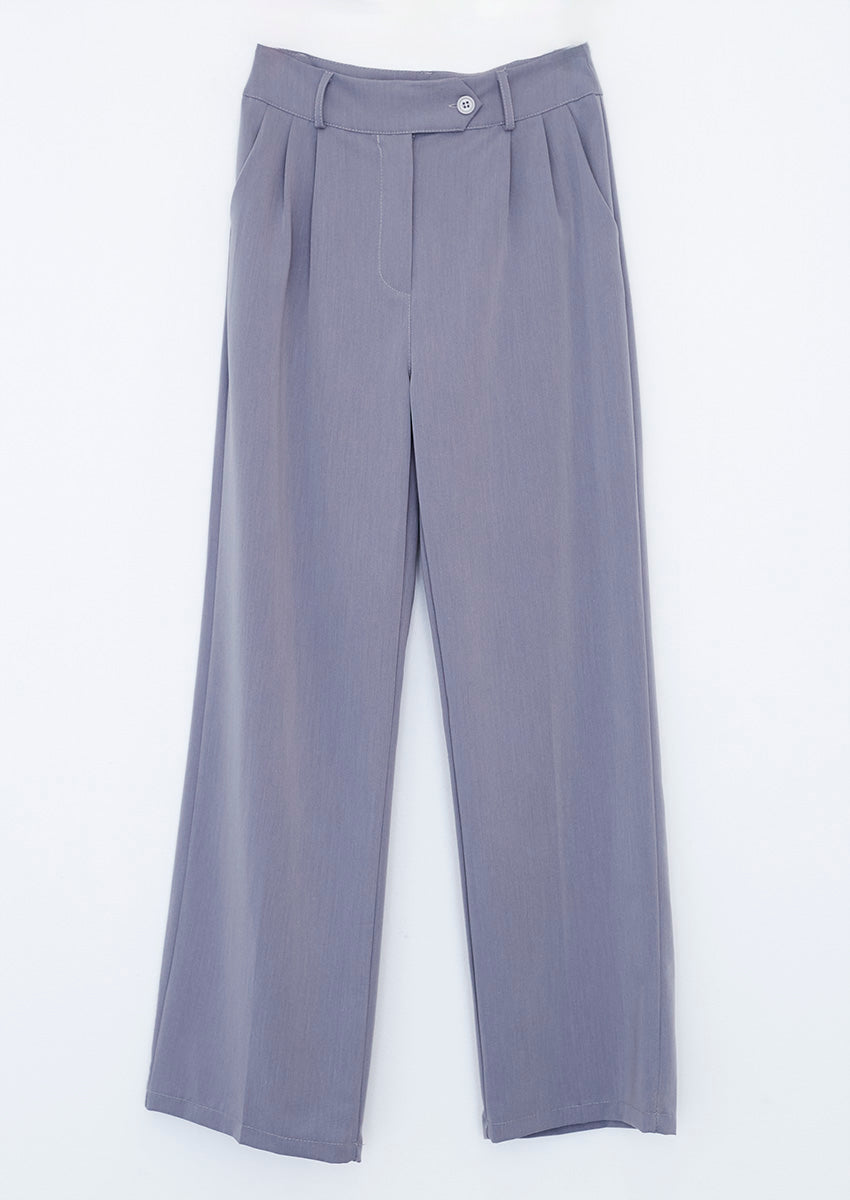 Wide pleated trousers
