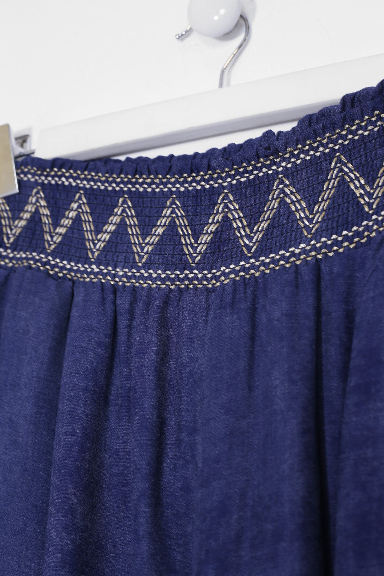 Pantalones Acque bordados