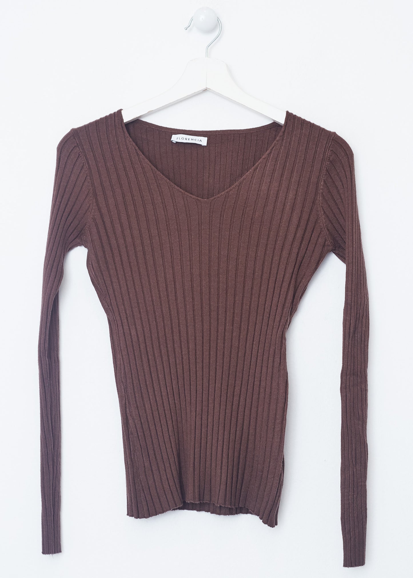 Jersey canalé cuello punta