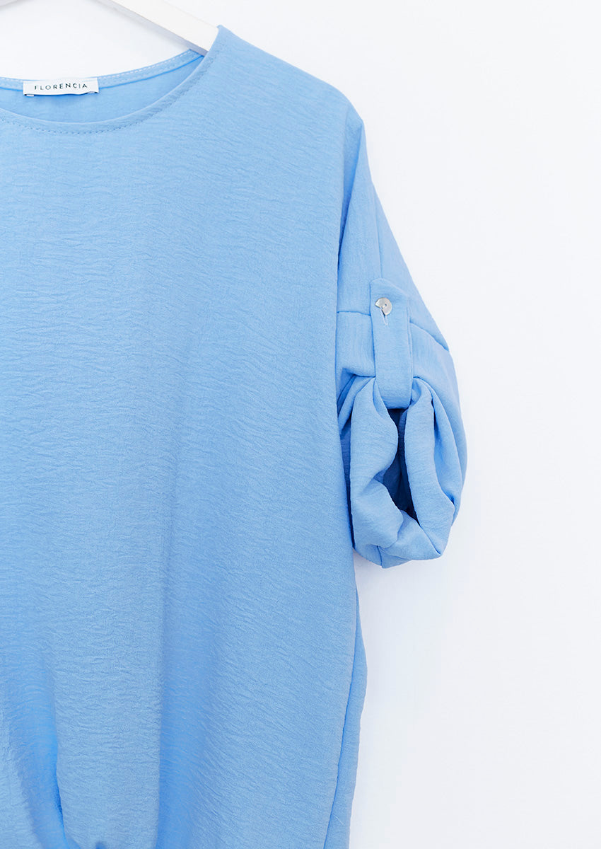 Flowy knotted blouse
