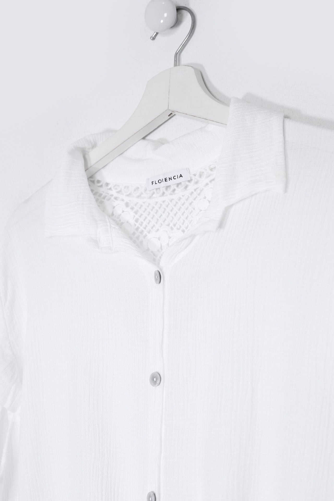 Blusa bambula guipur