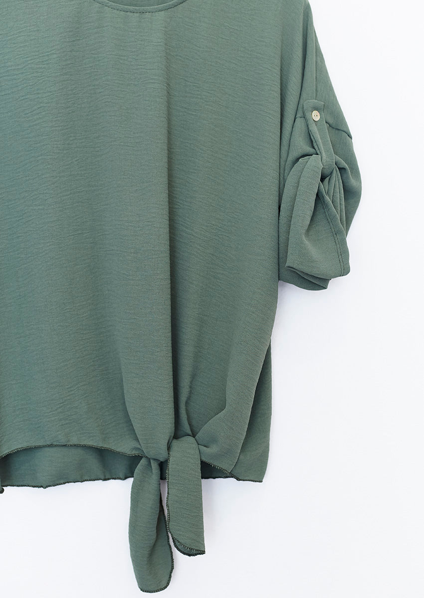 Flowy knotted blouse