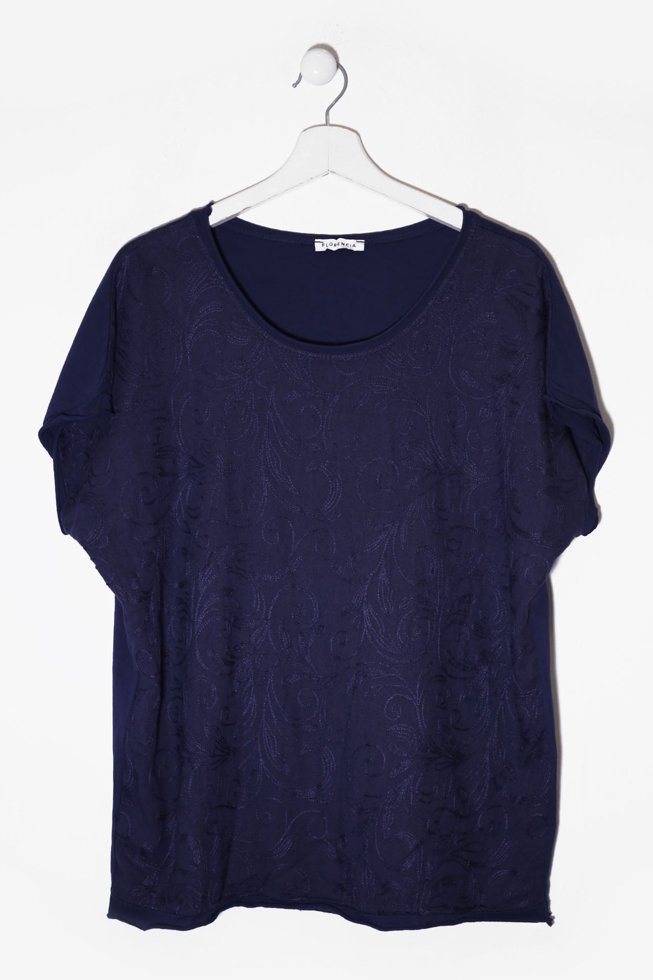 Camiseta bordada cuello redondo