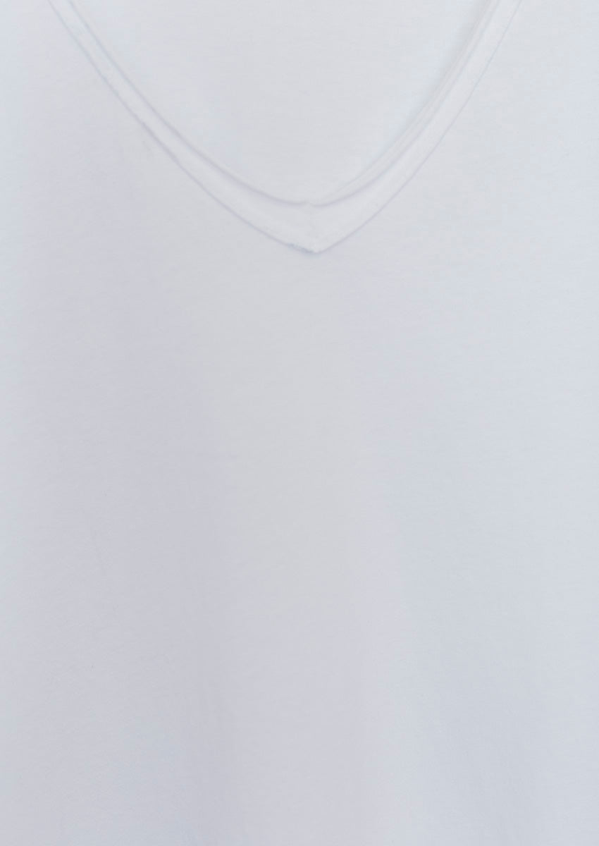 Camiseta algodón cuello pico