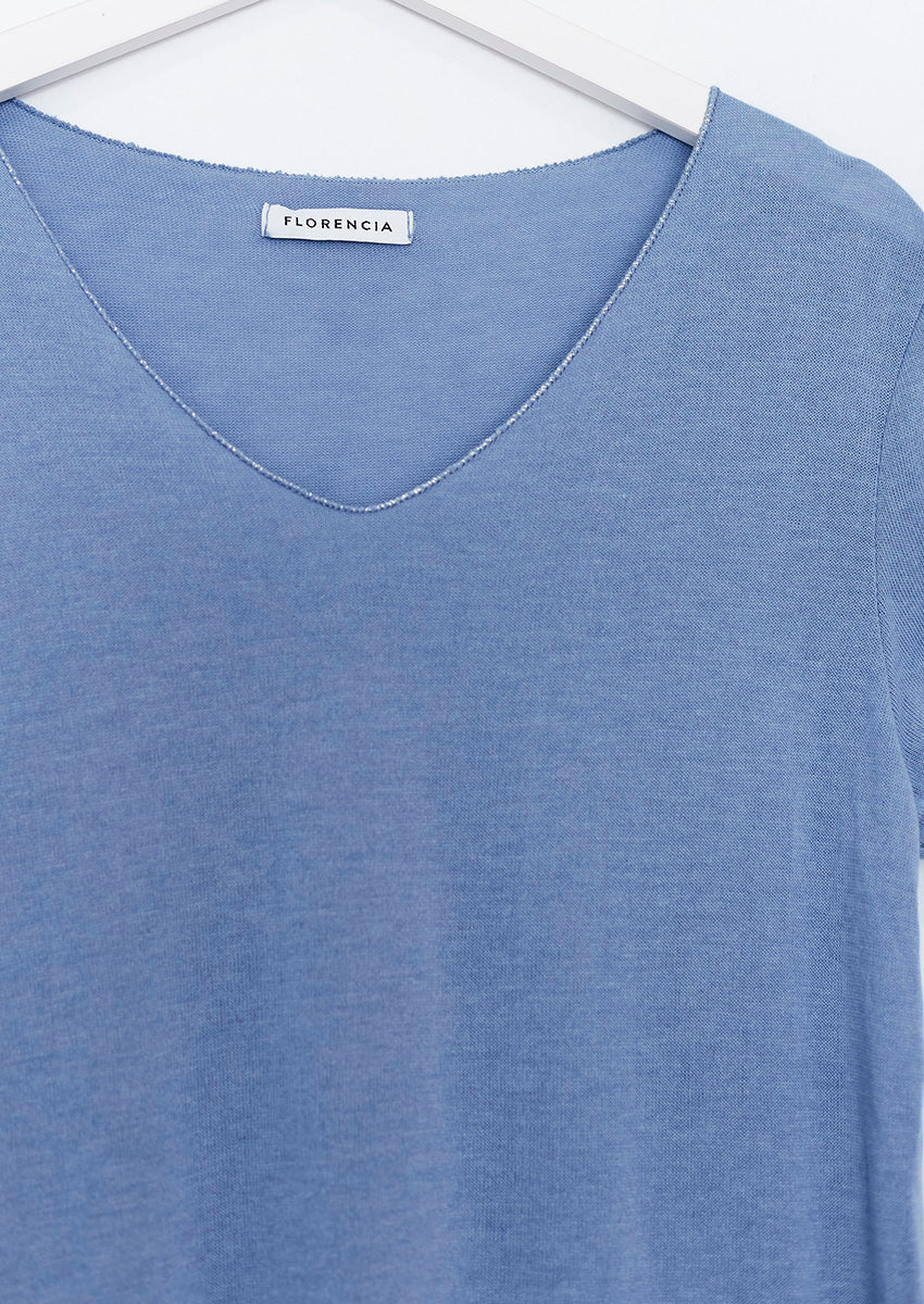 Camiseta cuello pico brillo