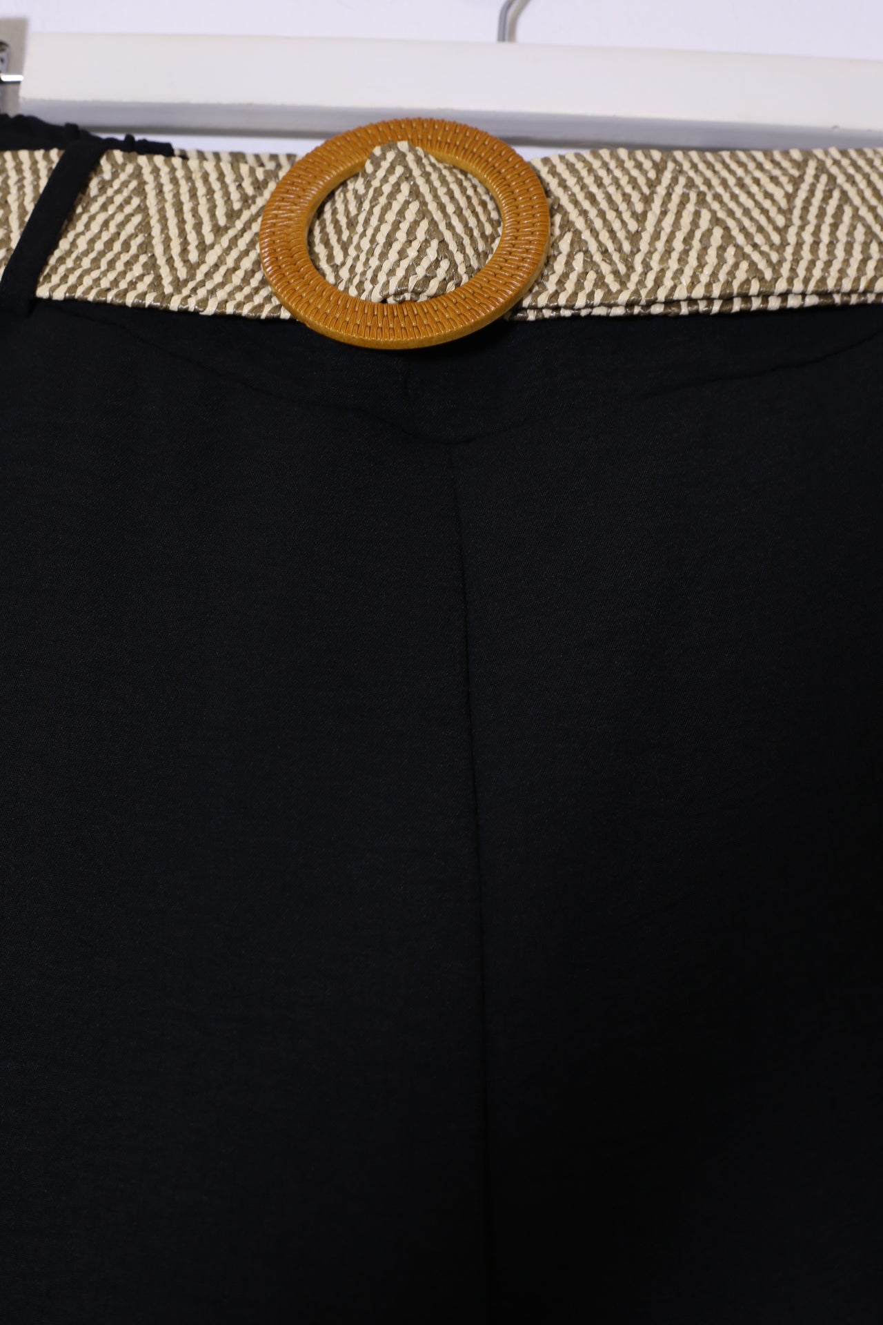 Pantalones fluidos cinturón