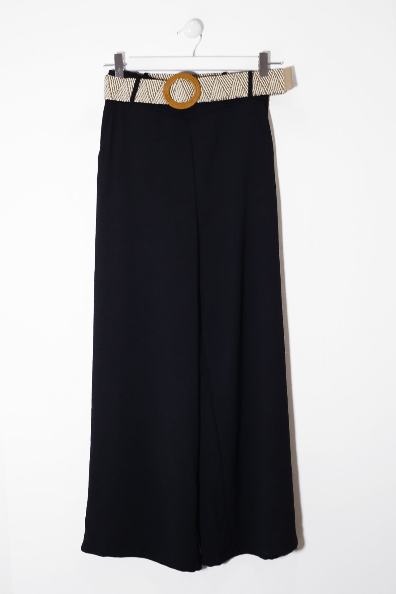 Pantalones fluidos cinturón