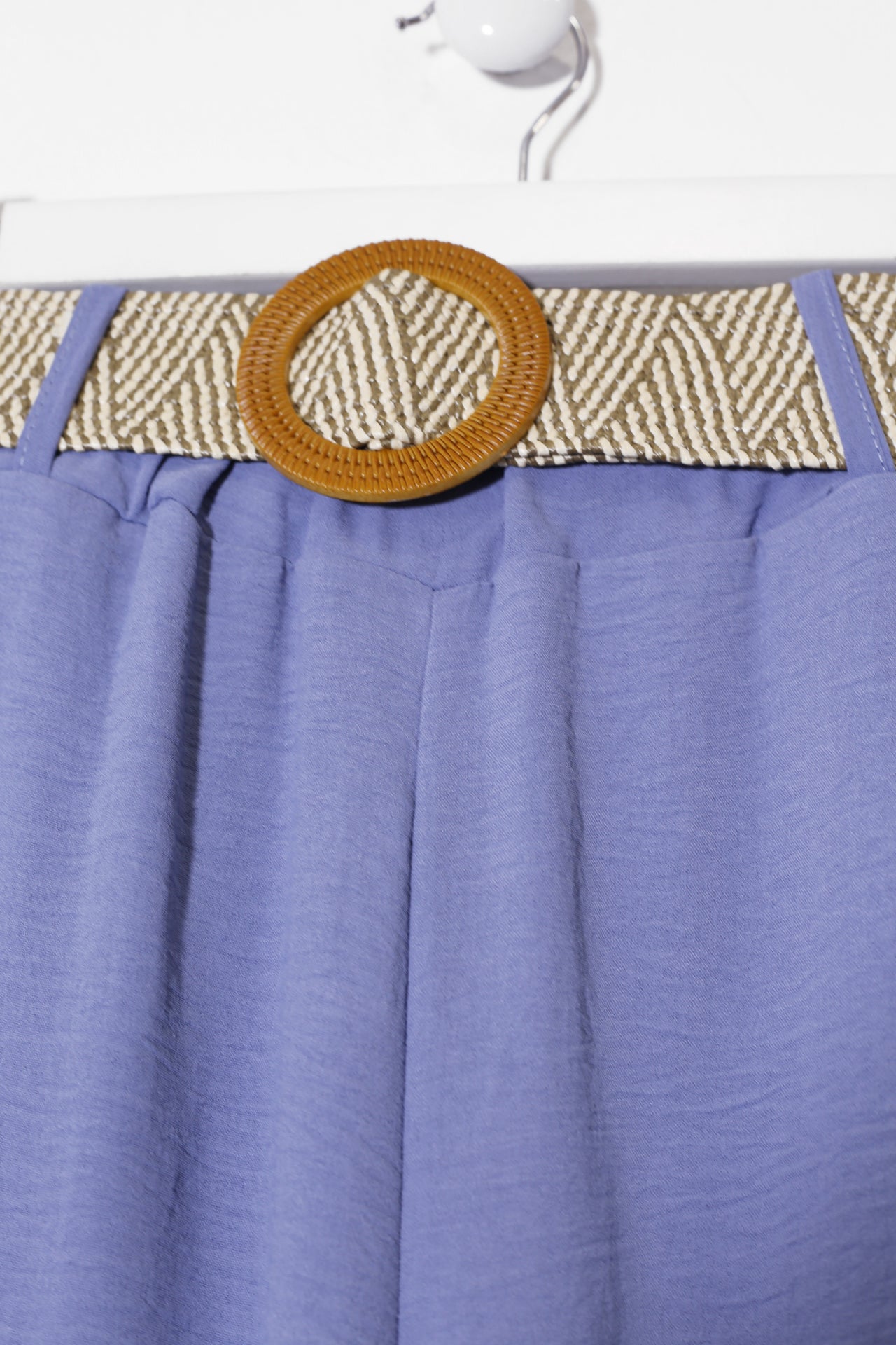 Pantalones fluidos cinturón