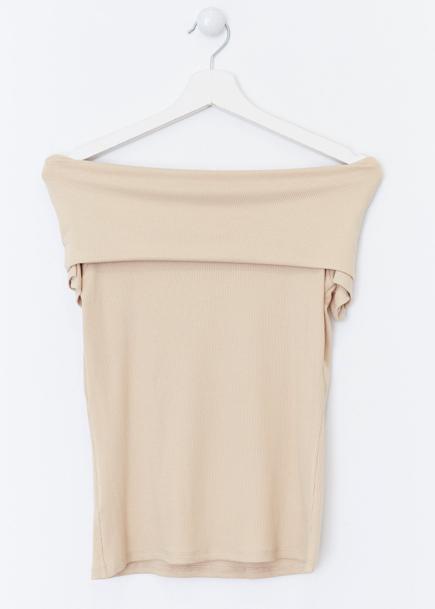Off shoulder T-shirt