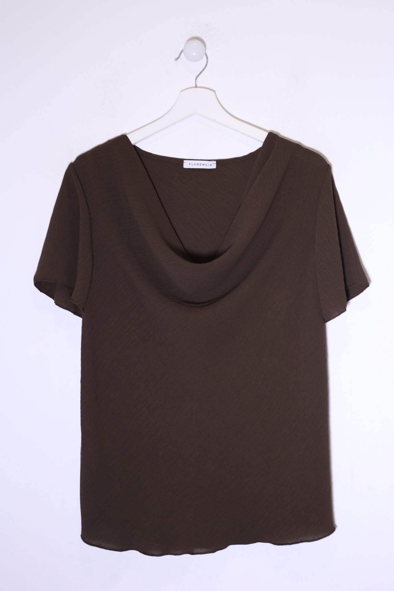 Blusa desbocada fluida