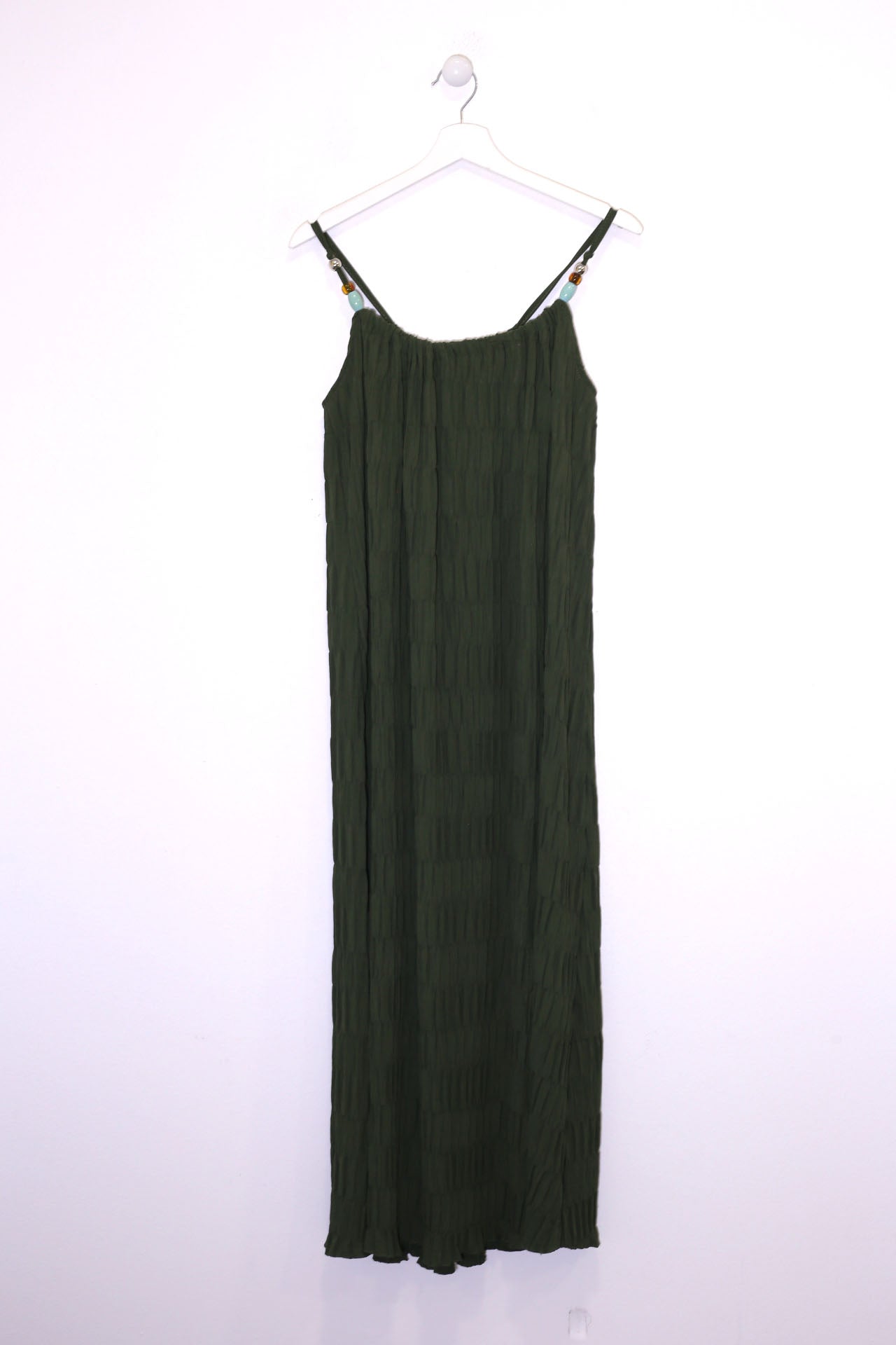 Vestido plisado abalorios
