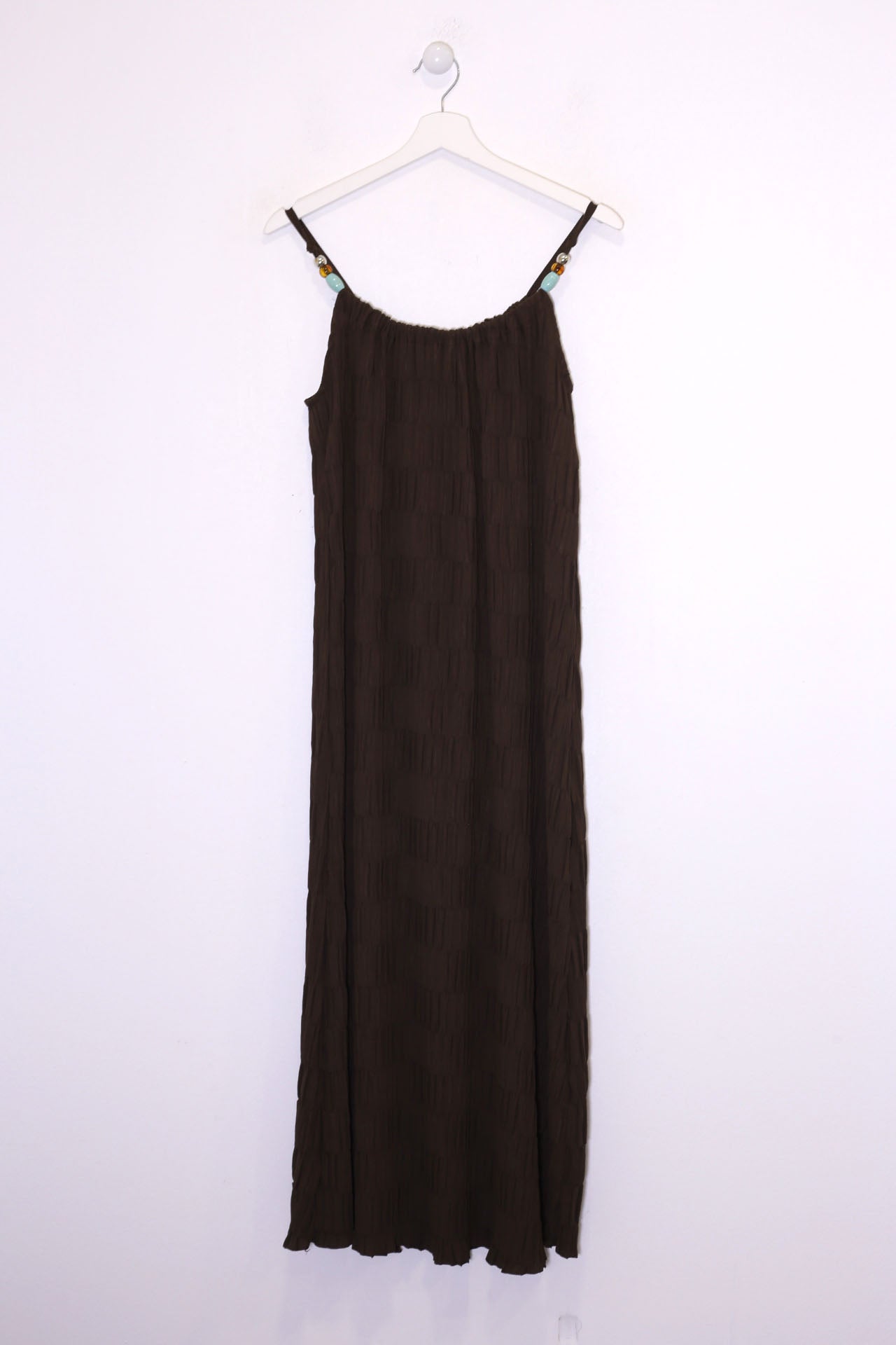 Vestido plisado abalorios
