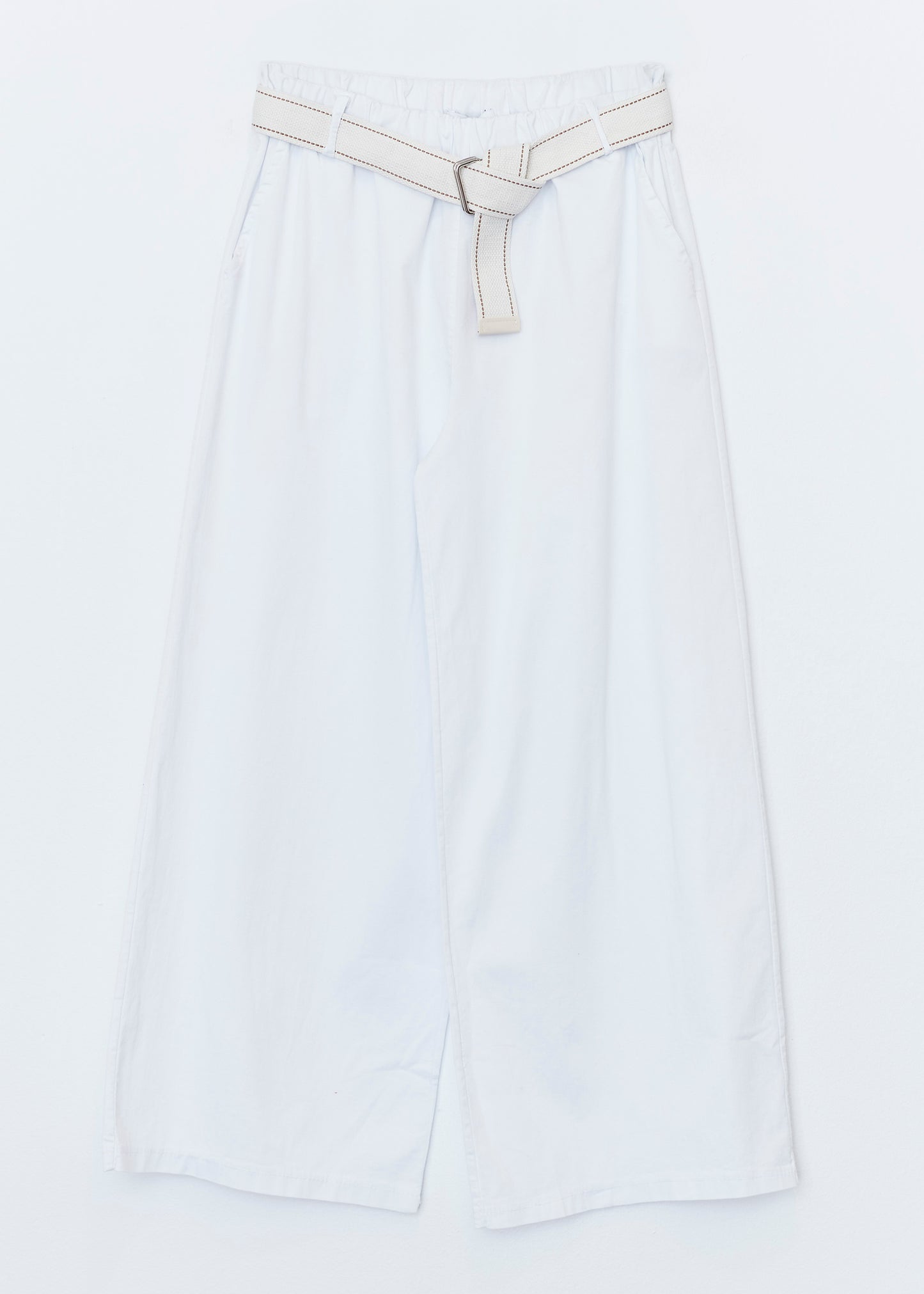 Pantalones anchos cinturón
