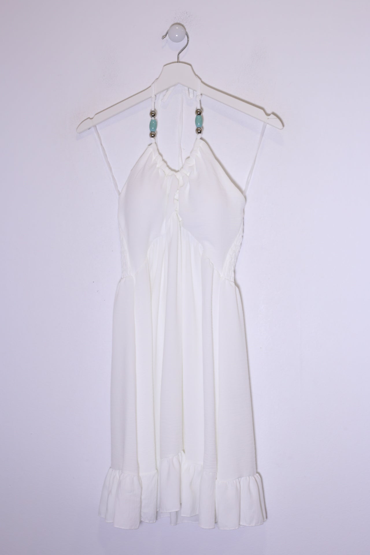 Vestido abalorios fluido corto