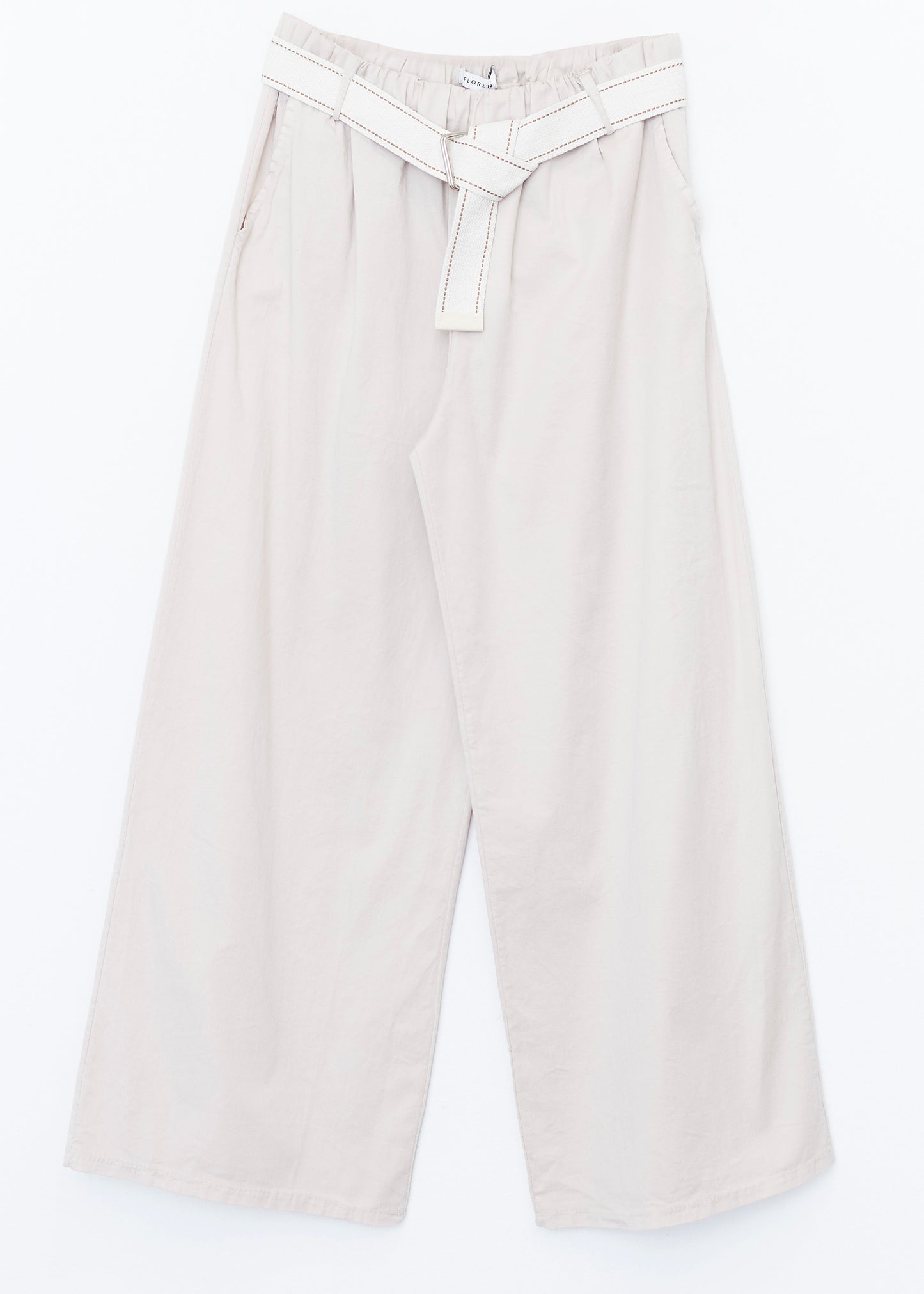 Pantalones anchos cinturón
