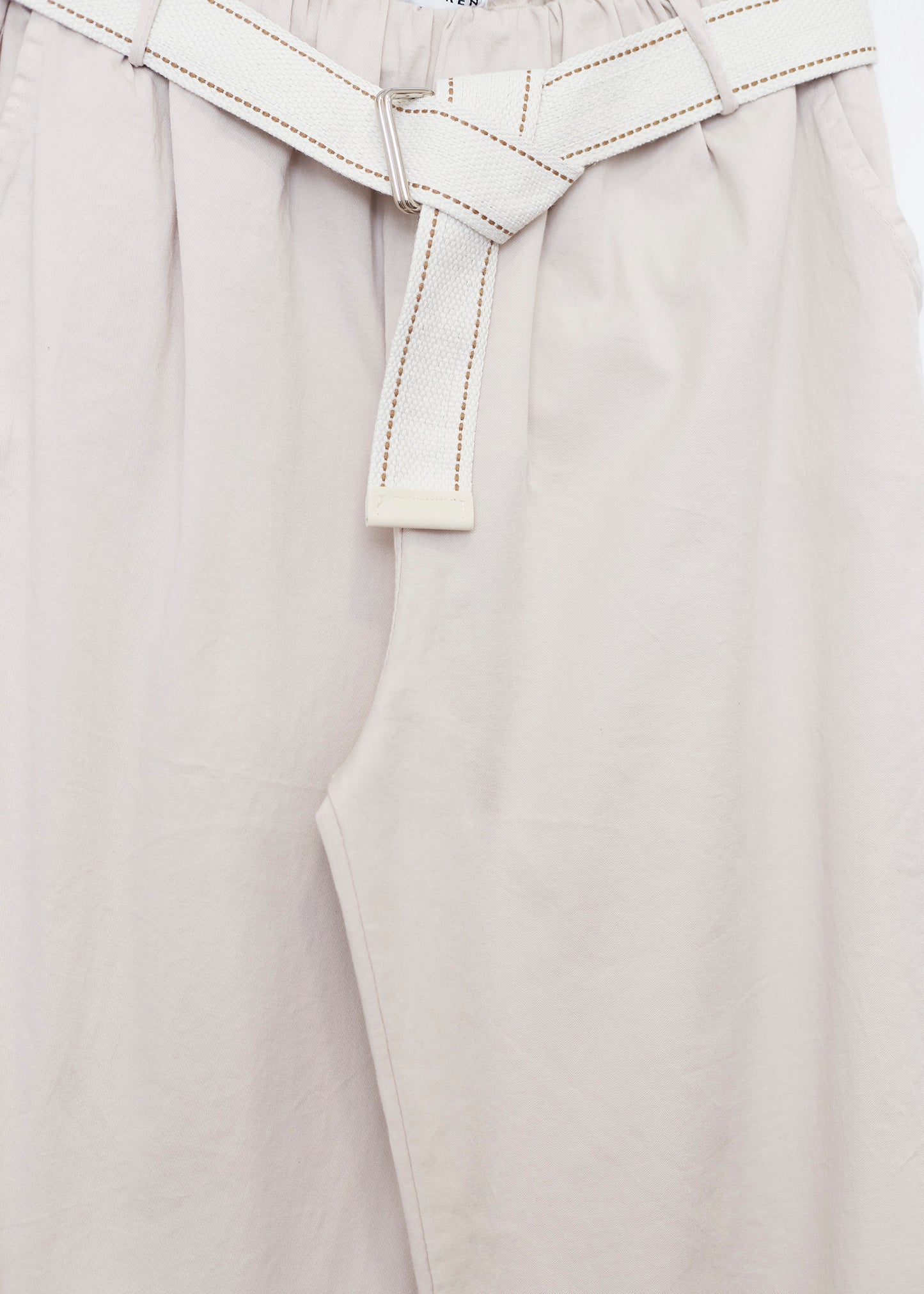 Pantalones anchos cinturón