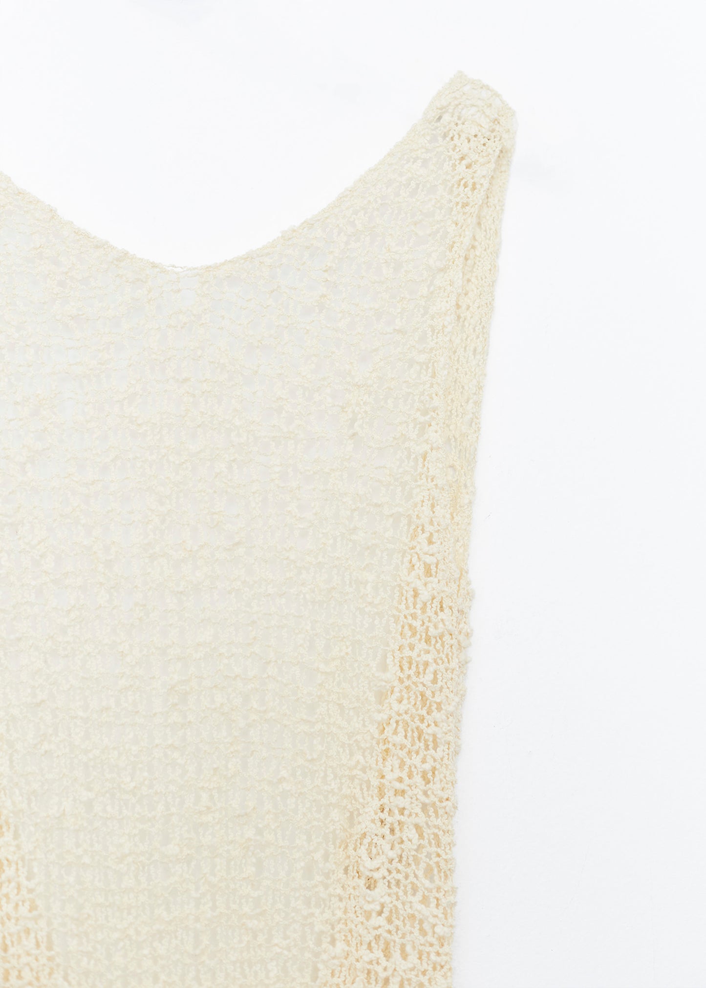 Vestido calado escote