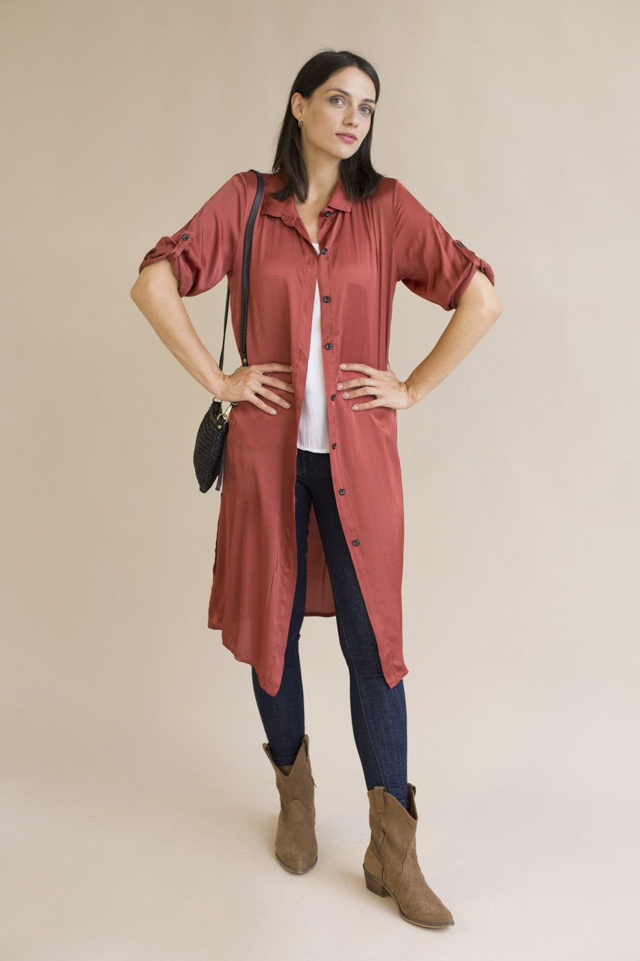 Vestido camisero satinado
