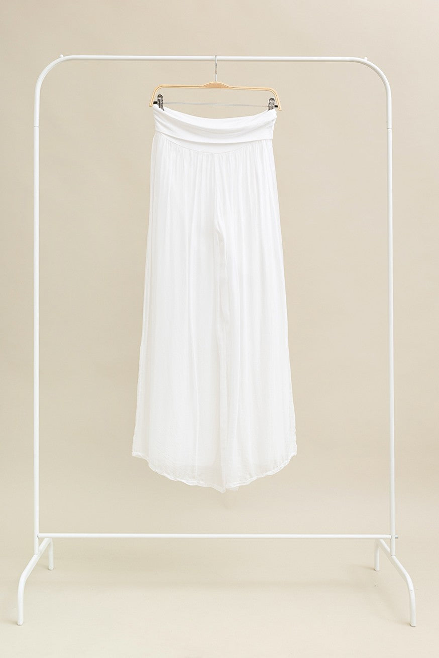 Pantalón de seda amplio