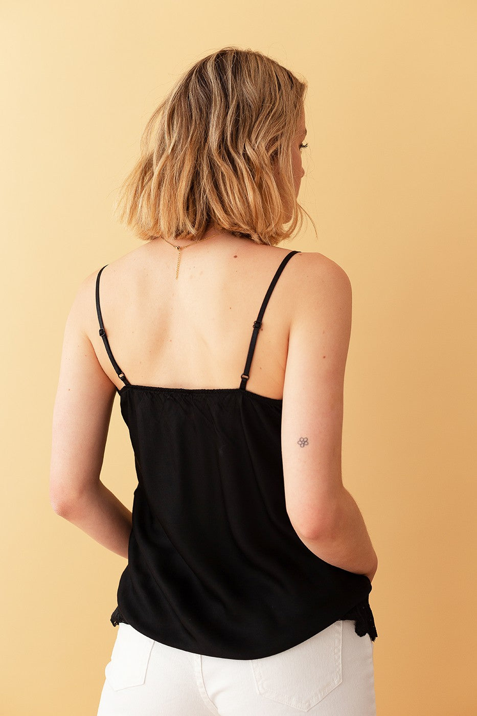 Top lencero puntilla