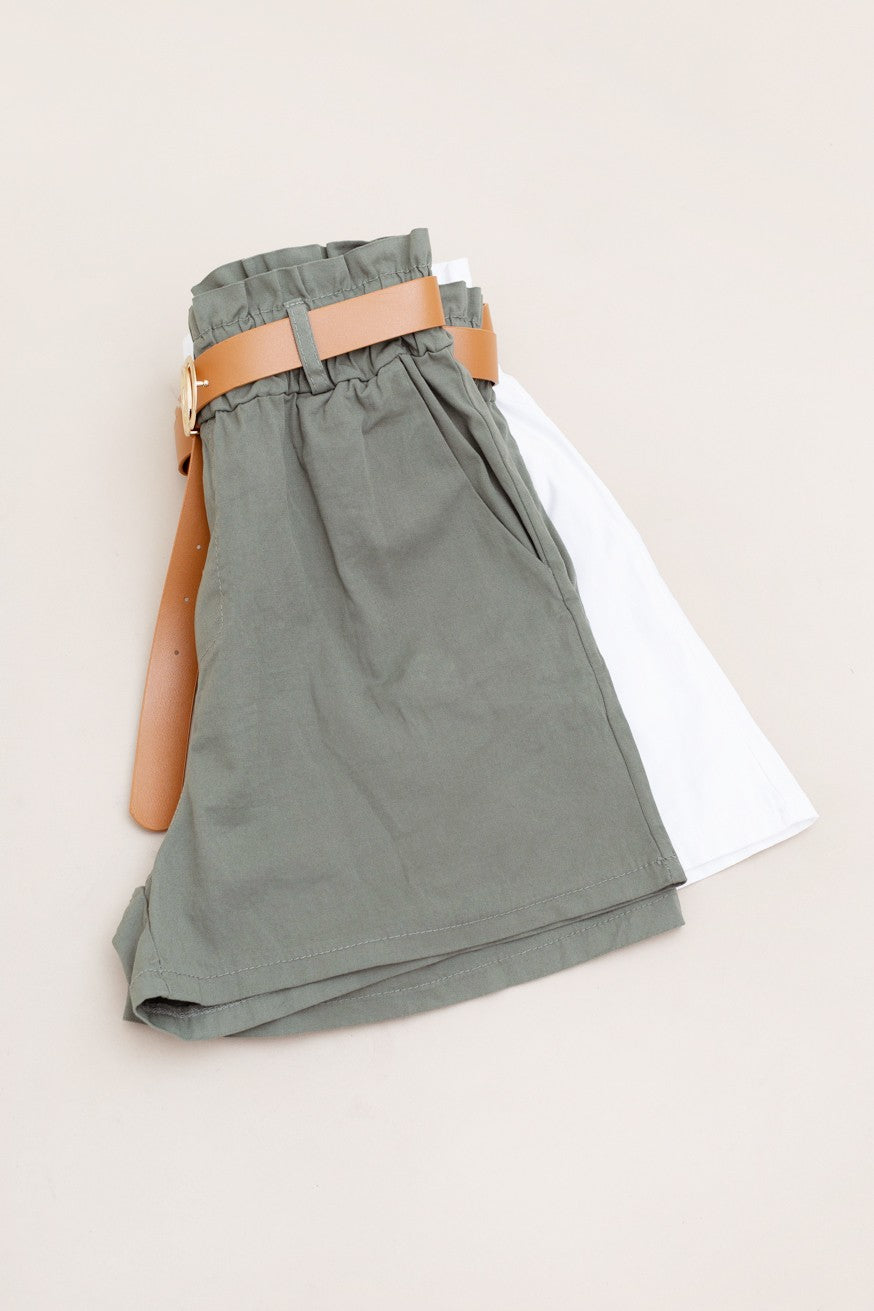 Pantalón con cinturón