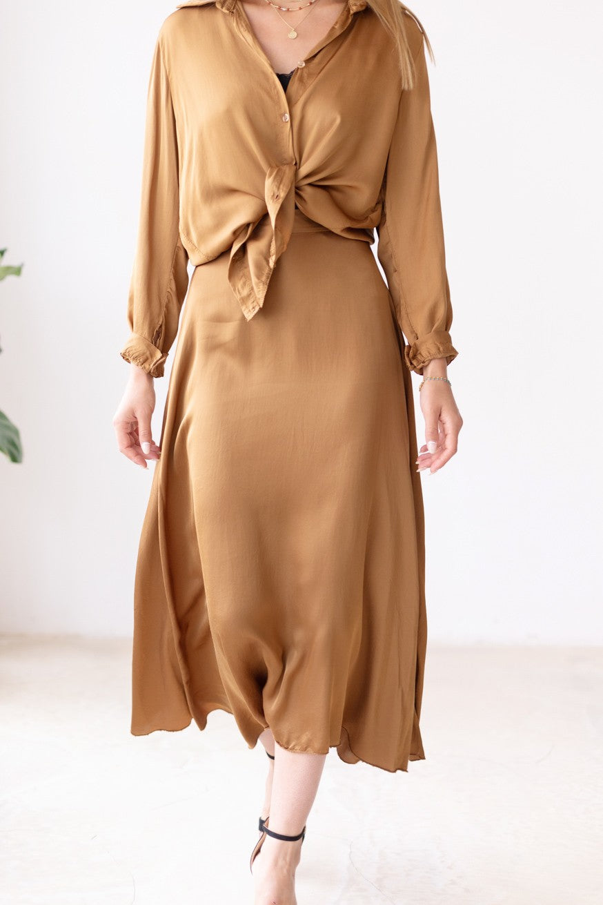 Maxi falda satinada