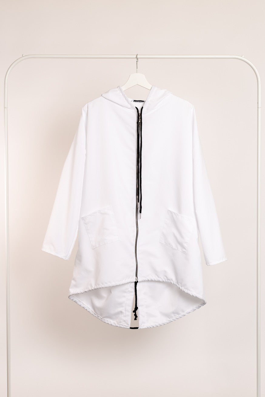 Parka con capucha
