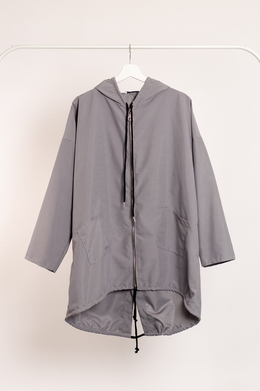 Parka con capucha