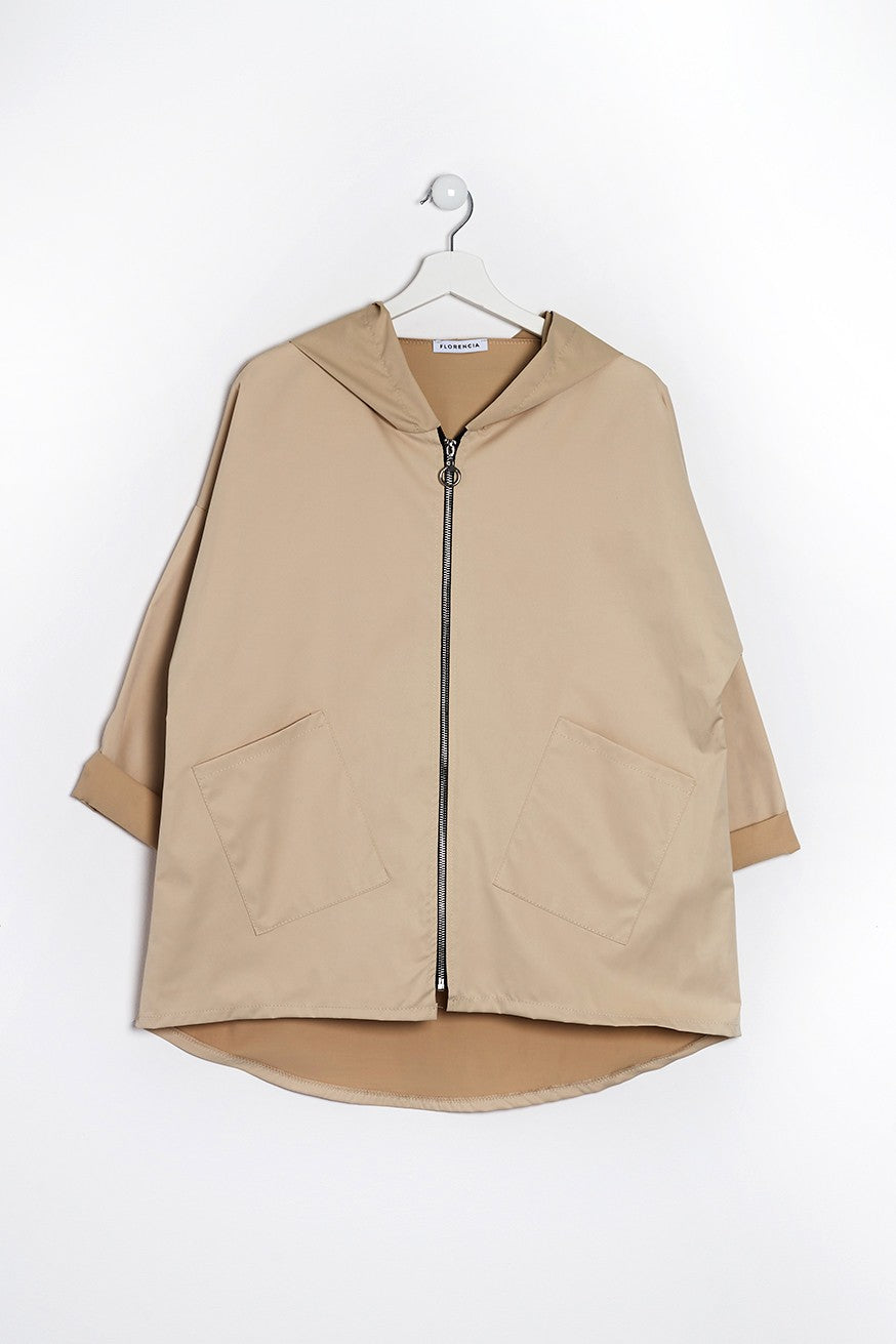 Parka con capucha
