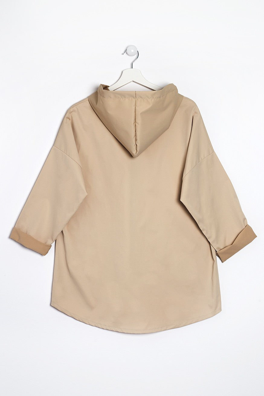 Parka con capucha