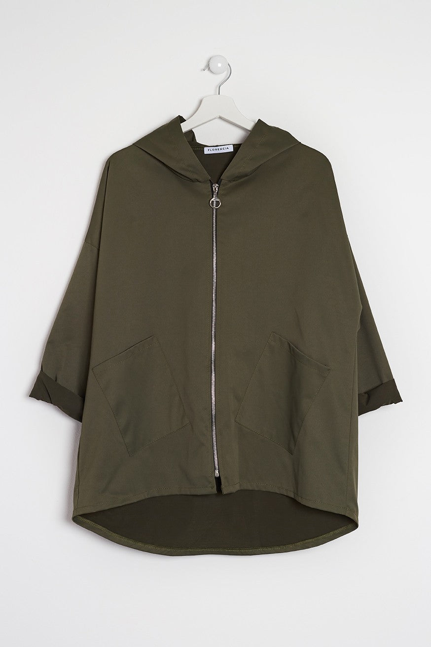 Parka con capucha