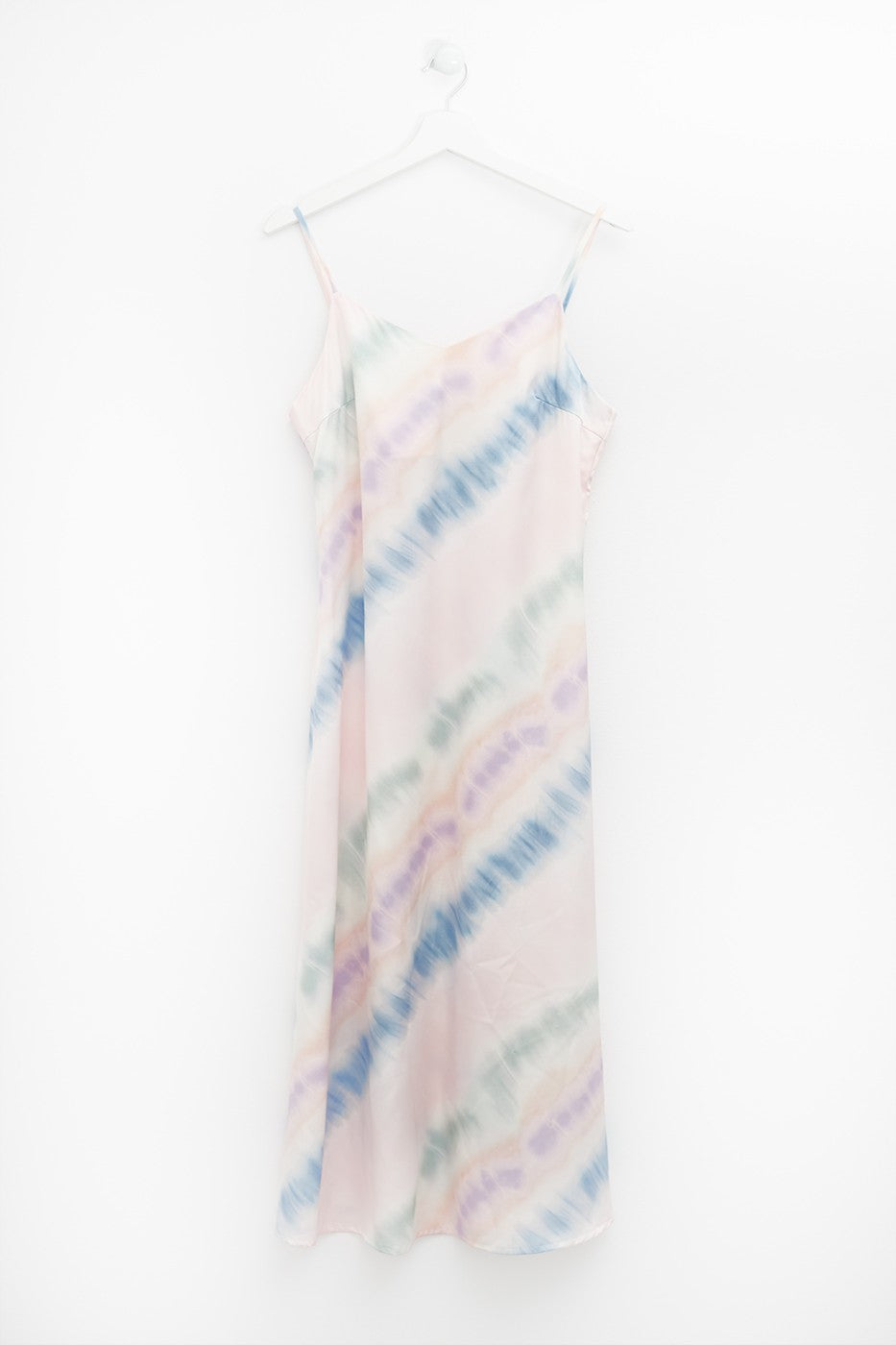 Vestido satinado tie-dye