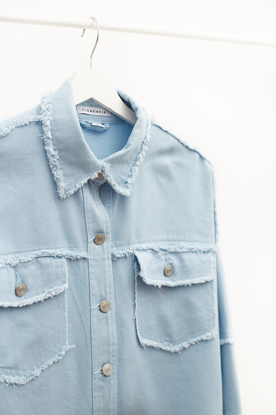 Sobrecamisa denim pasamanería