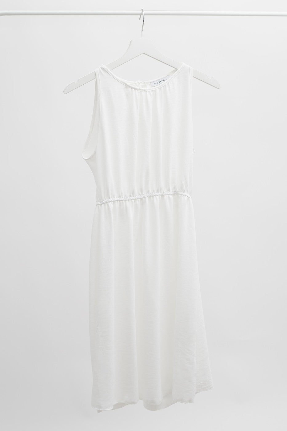 Vestido mini liso