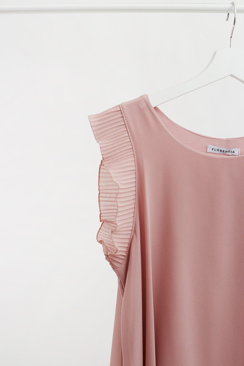 Vestido mini detalle plisado