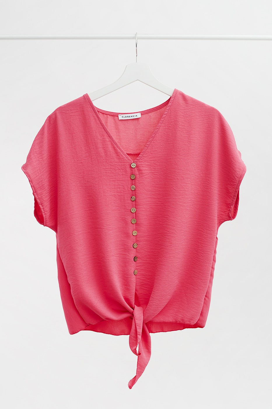 Blusa botones anudada