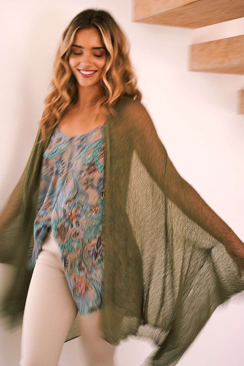 Chaqueta larga calada