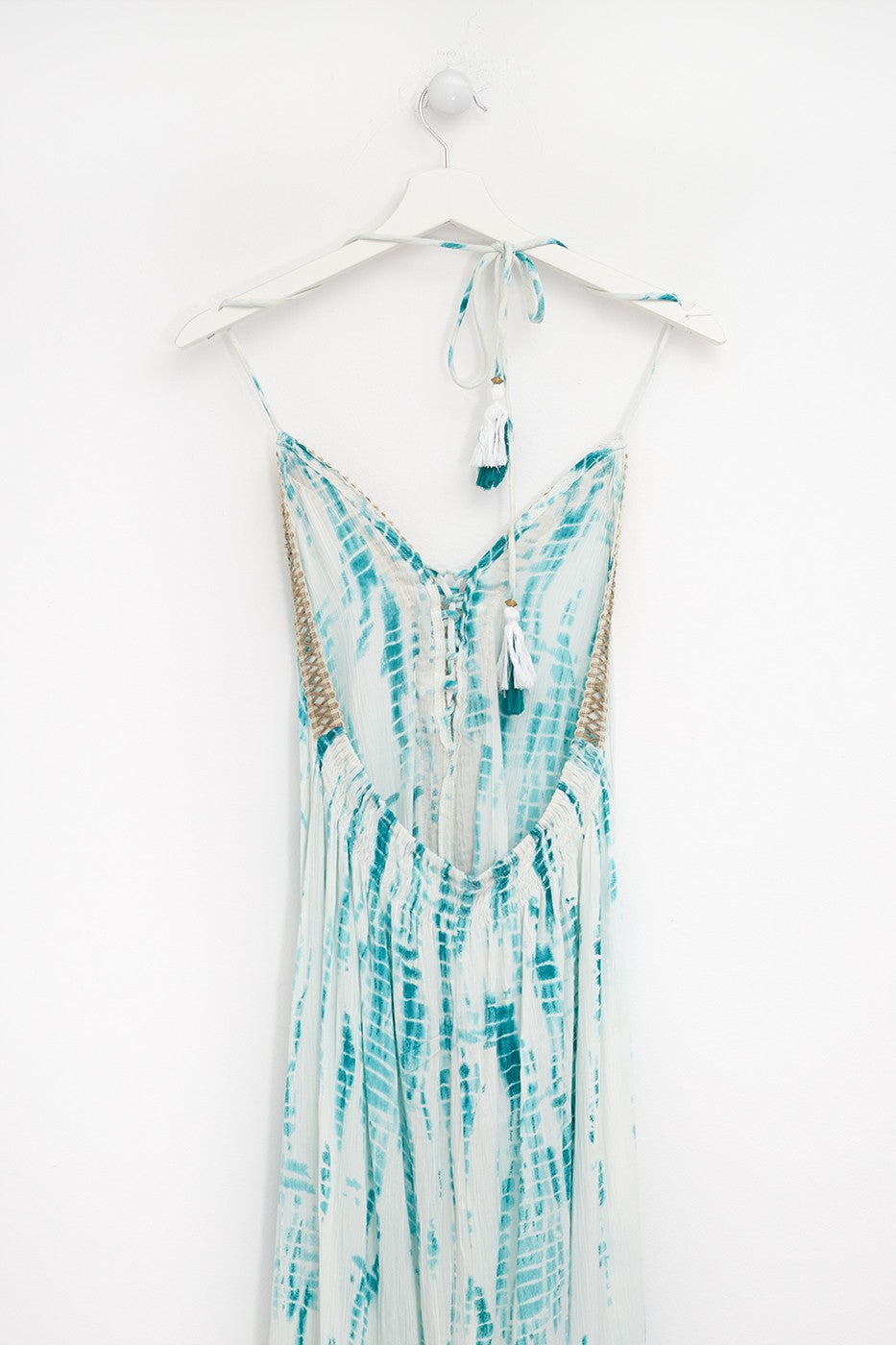 Vestido maxi tie-dye con aplicación