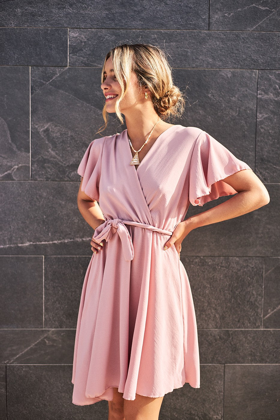 Vestido mini cruzado