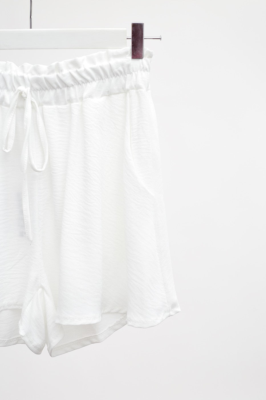 Short fluido bolsillos