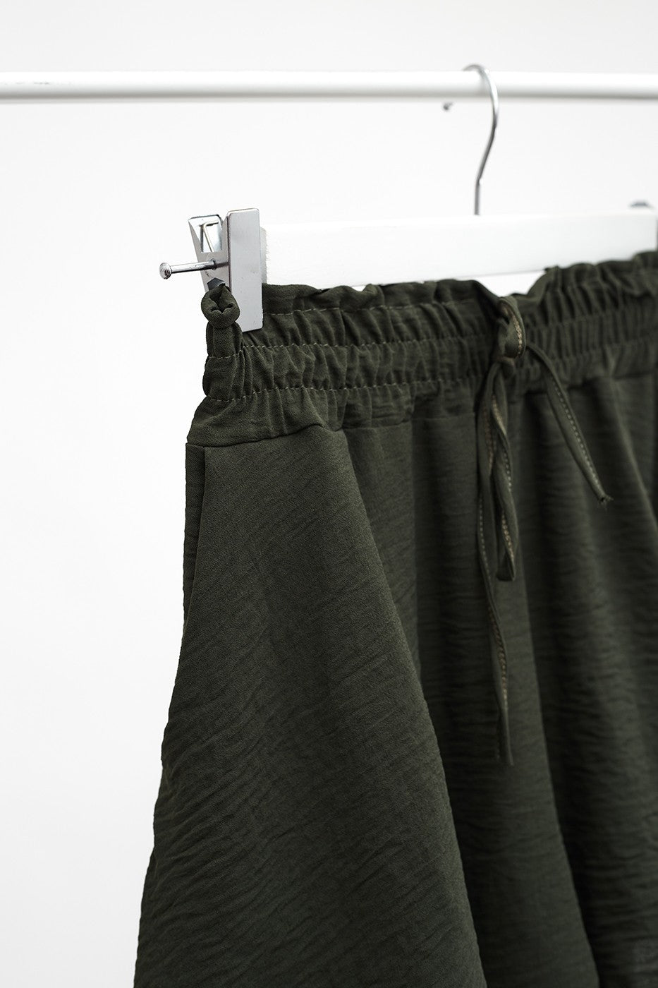 Short fluido bolsillos